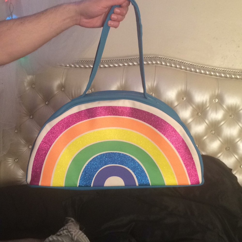 BRAND NEW’!!!! Betsey johnson rainbow cooler purse